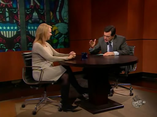 the.colbert.report.12.10.09.Lara Logan_20100104174142.jpg