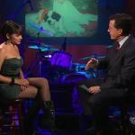 the.colbert.report.11.18.09.Norah Jones_20091212044524.jpg