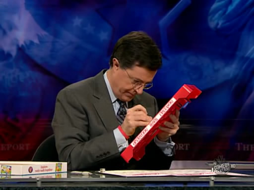 the.colbert.report.12.10.09.Lara Logan_20100104172432.jpg