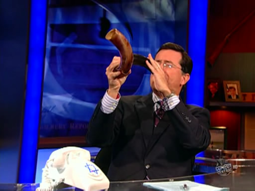 the.colbert.report.09.28.09.Sheryl WuDunn_20091001022923.jpg