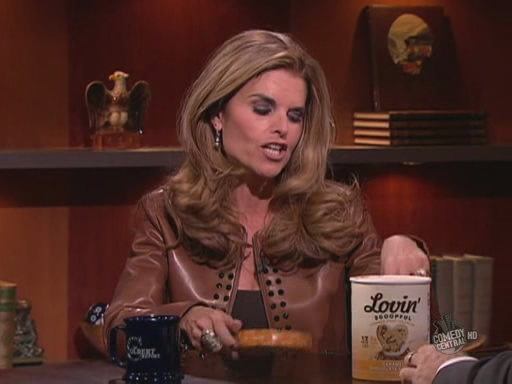 the.colbert.report.11.10.09.Maria Shriver_20091201202410.jpg