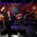 the.colbert.report.11.18.09.Norah Jones_20091212045017.jpg